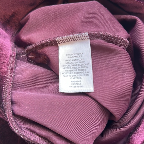 Halogen wine velvet skirt. SZ M. - Picture 3 of 7